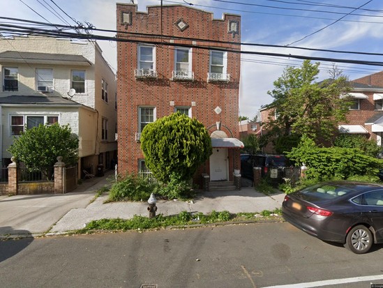 Multi-family for Pre-foreclosure Wakefield, Bronx