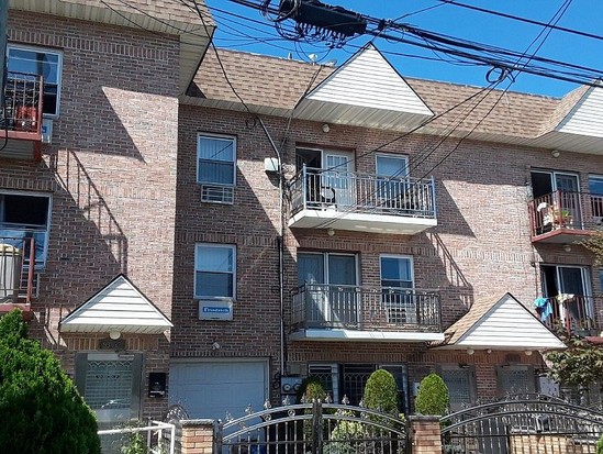 Single-family for Pre-foreclosure / auction Hollis, Queens