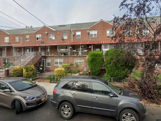 Multi-family for Pre-foreclosure / auction Canarsie, Brooklyn