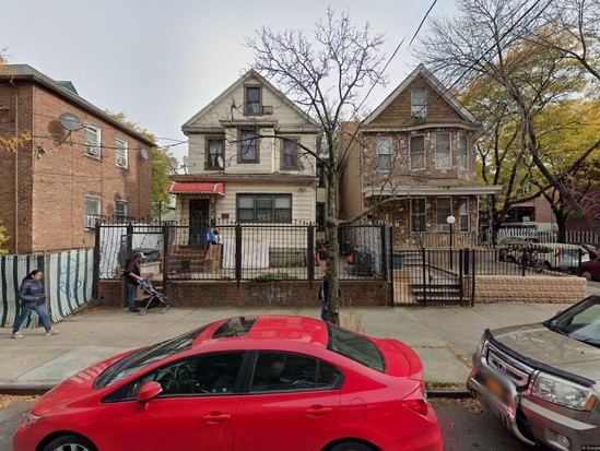 Multi-family for Pre-foreclosure Elmhurst, Queens