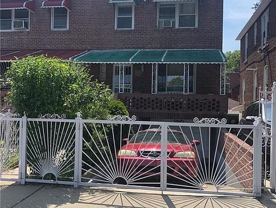 Single-family for Sale Soundview, Bronx