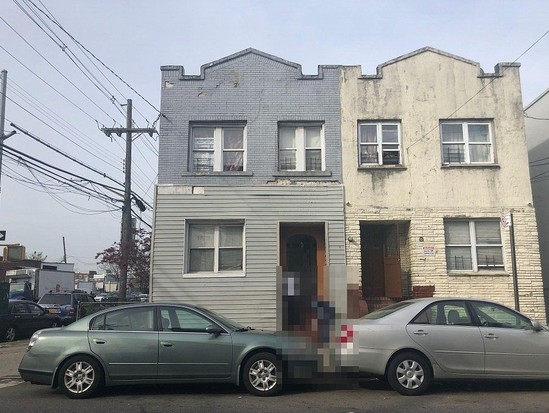 Single-family for Pre-foreclosure / auction Canarsie, Brooklyn