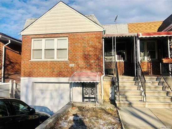 Single-family for Sale Throggs Neck, Bronx