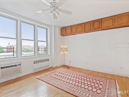 Condo for Sale Elmhurst, Queens