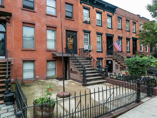 Townhouse for Sale Carroll Gardens, Brooklyn