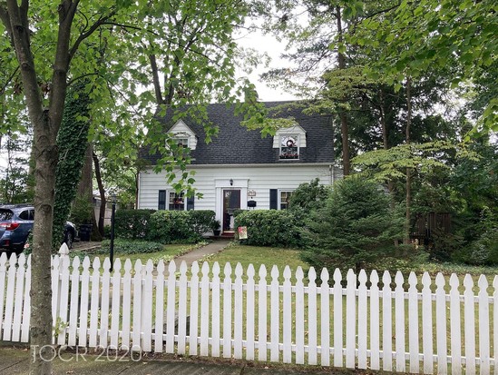 Single-family for Sale Great Kills, Staten Island