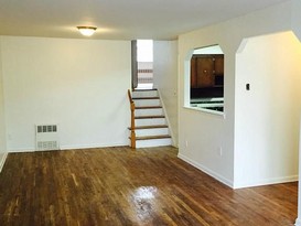 Home for Pre-foreclosure / auction Canarsie, Brooklyn