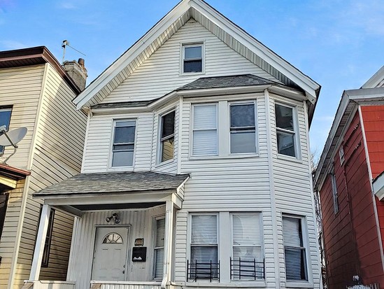 Single-family for Sale Port Richmond, Staten Island