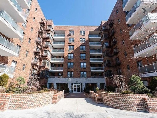 Condo for Sale Fort Hamilton, Brooklyn