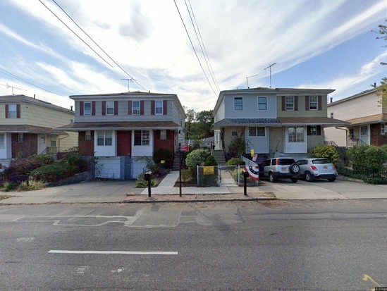 Single-family for Pre-foreclosure / auction West Brighton, Staten Island