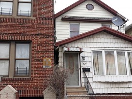 Home for Pre-foreclosure / auction Canarsie, Brooklyn