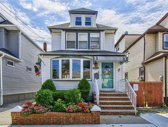 Single-family for Sale Ozone Park, Queens