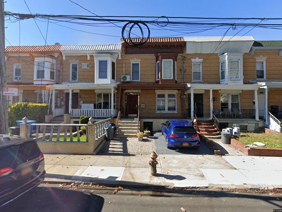 Single-family for Sale Midwood, Brooklyn