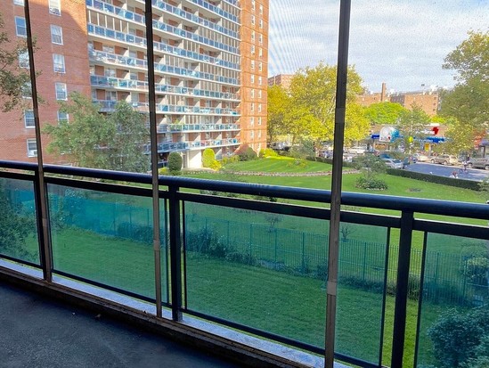 Condo for Sale Rego Park, Queens