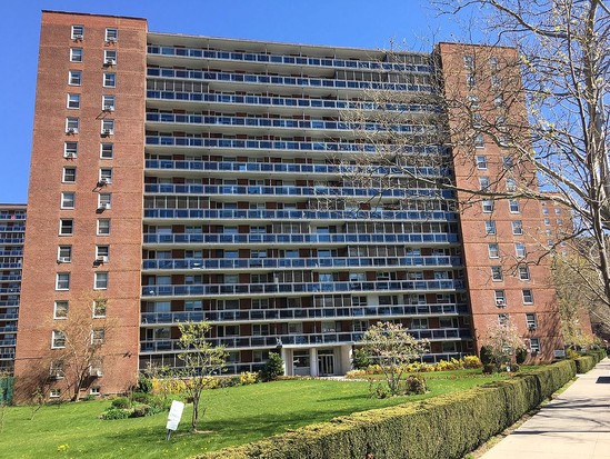 Condo for Sale Rego Park, Queens