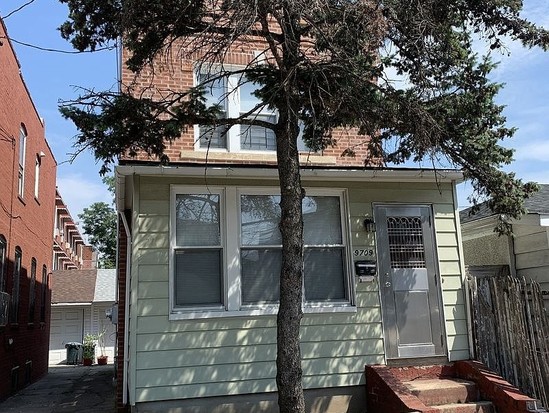 Single-family for Sale Corona, Queens