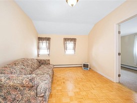 Home for Sale Throggs Neck, Bronx