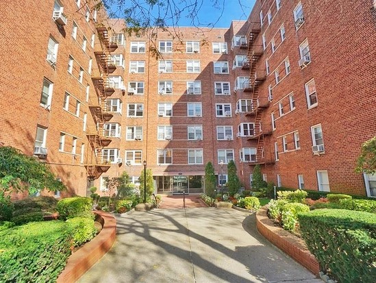 Condo for Sale Fort Hamilton, Brooklyn