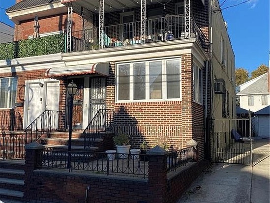 Multi-family for Sale Dyker Heights, Brooklyn