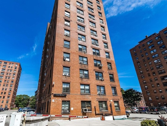 Condo for Sale Rego Park, Queens