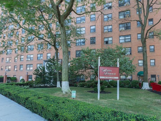 Condo for Sale Rego Park, Queens