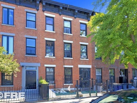 Multi-family for Sale Crown Heights, Brooklyn